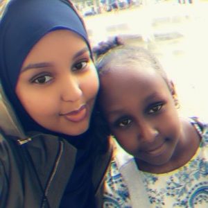 Meet your Posher, Amina